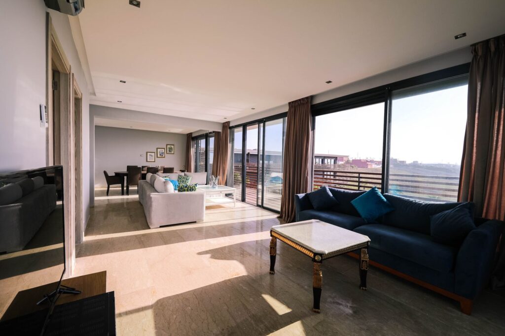 Ocean-view 3 bedroom apartment in Masaki photo 1